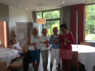 Vinnande lag: Ingrid Moberg, Birgitta Jurbrant, Kerstin Alpman, Viveka Linde